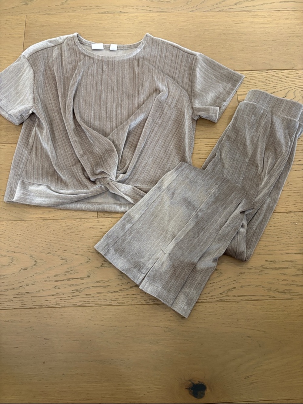 EUC GAP Girls Matching Set Size 6-7